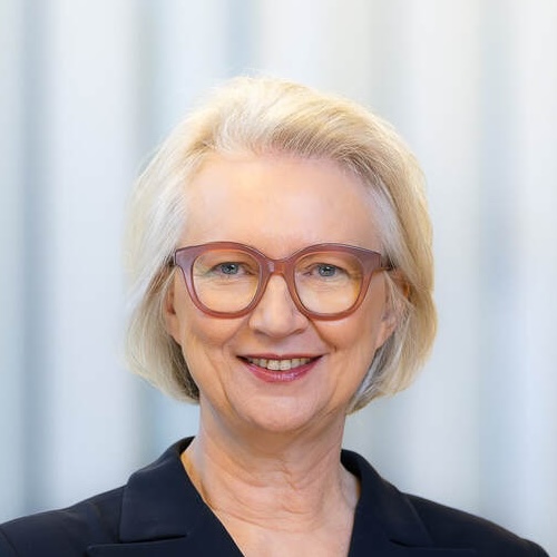 Monika Schnitzer (LMU München)